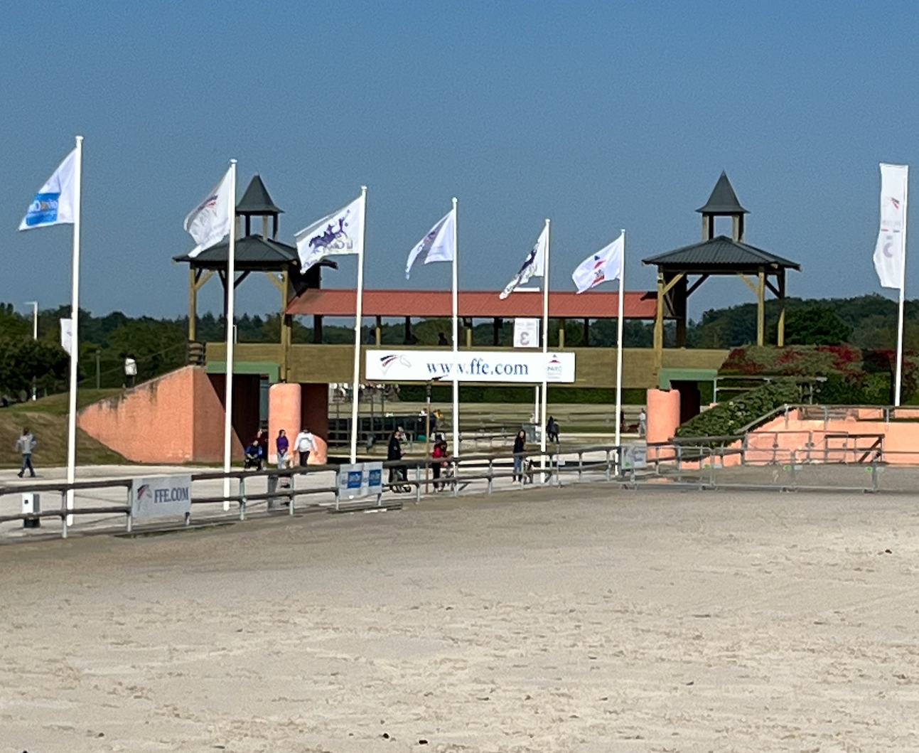 Huttopia_chateau9